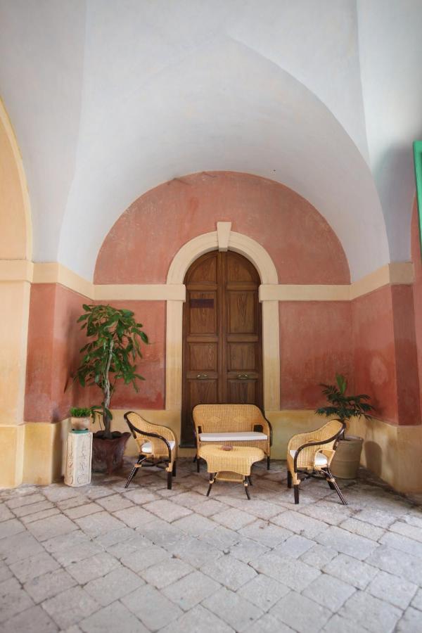 Bed and Breakfast Palazzo Laura Morciano di Leuca Habitación foto